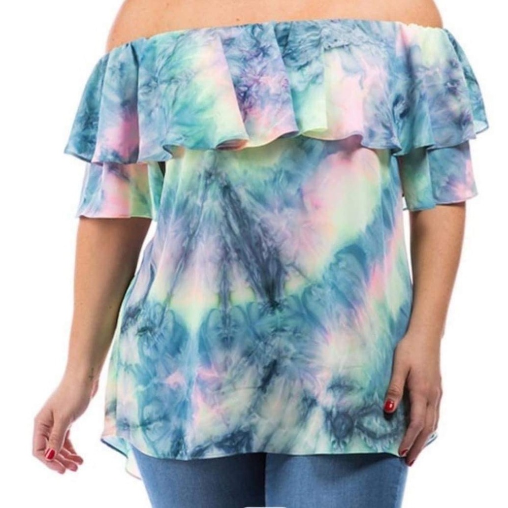 Used- Multicolor Size 3XL Offshoulder